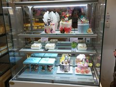 面包甜点陈列柜-执茶识麦(万达华府店)