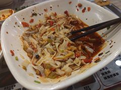 -双燕楼·手工馄饨·汤面小吃(世纪汇店)