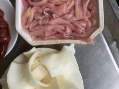 -九尺赵老四鲜鹅肠火锅