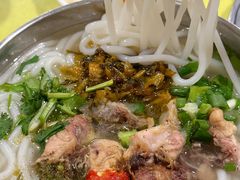 土鸡米线-齐记土鸡米线