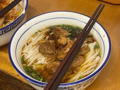 -矮子粉店1985·长沙米粉(湘春路店)