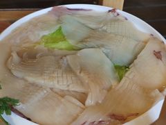 -二荆条·蜀鲜汇城市森林火锅