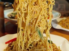-喝丢一只鞋海鲜烧烤·海肠捞饭(文体街店)