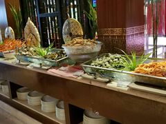 自助取餐区-西双版纳洲际度假酒店-海鲜傣味烧烤·侬香全日制餐厅