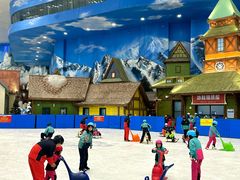 -长沙湘江冰雪世界