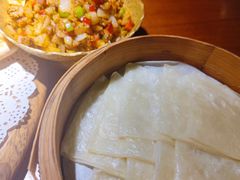 薄饼卷羊肉粒-楼兰新疆主题餐厅(苏州中心店)