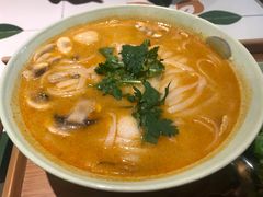 -越弥越南传统美食馆
