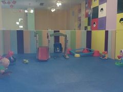 -乐悠游亲子游泳俱乐部