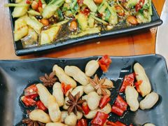 -曹丞相·地锅鸡·地锅鱼(武林店)