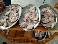 -鸿渡渔庄·特色鸭咀鱼