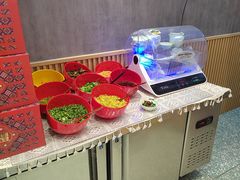 -家味螺蛳粉&烤鱼(安远路店)