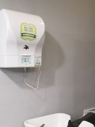 -小桑树染烫改变专门店