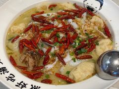-江渔儿酸菜鱼(奥园广场金发购物中心店)