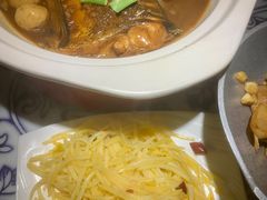 -卢大鲜鱼头捞饭(美利广场店)