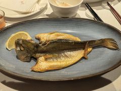 招牌烟熏黄鱼经典招牌-食廬(浦东嘉里城店)