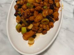 -渝信川菜 · 川味家常菜(财富购物中心店)