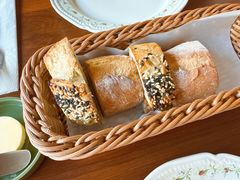 餐前面包-Bistro Les Lilas丁香花小酒馆