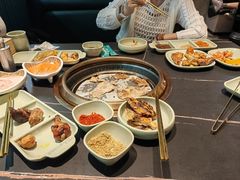 -梨花甄选自助烤肉(小寨原力场店)