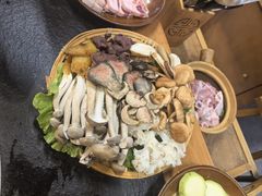 -阿山卓·野生菌火锅·纳西火塘烤肉