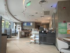 -必胜客(阿诗玛店)