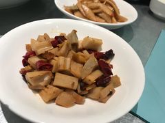 -姚姚酸菜鱼·金戈戈香港豉油鸡(喜荟城联名店)