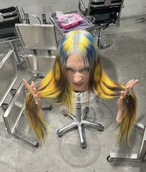 -奈川烫染Salon