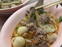 -榮泰米粉湯(Left Shop)