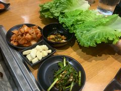 -肉甲韩国木炭烤肉(新壹街1店)