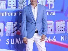 -上海跨国采购会展中心