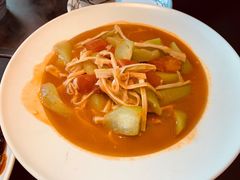 番茄笋干烩丝瓜-上名堂·鱼头好吃(体育场路店)