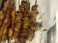 羊肉串-马路牙子地桌烤肉(工体店)
