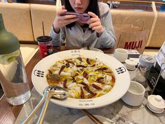 -渔语鱼新川菜Bistro(万象天地店)