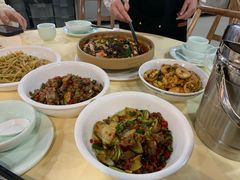 -笨罗卜浏阳菜馆(龙华鹏润达店)