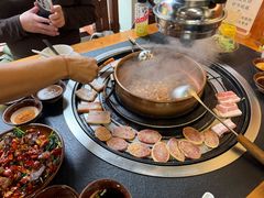 -阿山卓·野生菌火锅·纳西火塘烤肉