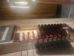 -麦凯伦烧烤·精酿超级工厂店(金桥总店)