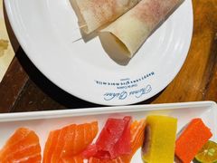 -四海一家自助餐(益田假日广场店)