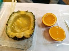 -志龙皇冠吃货椰子铺