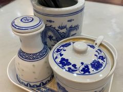 餐具摆设-东吴面馆(因果巷店)