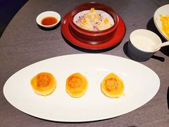 蟹黄小笼包-福玺荟(外滩罗斯福店)