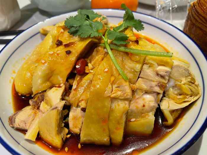 鸿喜饭堂(西径山店)-"[薄荷]环境:里面装修很有中式复古味,.