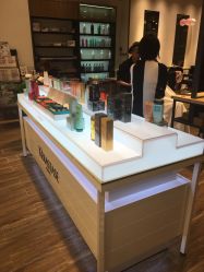 -Mentor Hair Salon