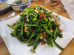 -苏莱特色牛骨滩羊手抓馆(长城东街总店)