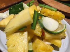 柠檬菠萝-云海肴·汽锅鸡·云南菜(天津国金汇店)