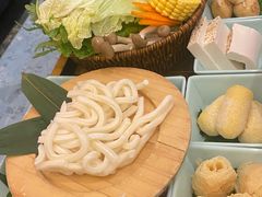 -LuOne凯德晶萃广场(徐家汇路店)