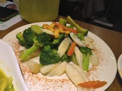 -吕氏疙瘩汤·新鲁菜(新贵和店)