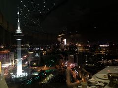 -云顶旋转自助景观餐厅