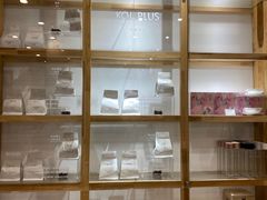 面包甜点陈列柜-KOI Thé(力宝广场店)