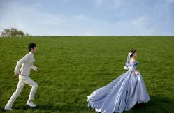 -索菲亚婚纱摄影