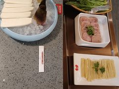 -七欣天香辣蟹火锅(无锡锡沪西路店)