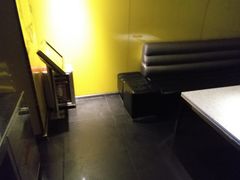 -百威KTV(恒福路店)